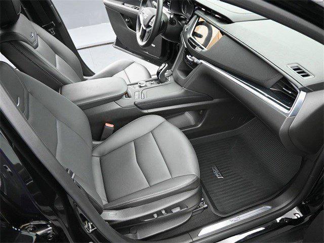 new 2025 Cadillac XT5 car, priced at $65,830