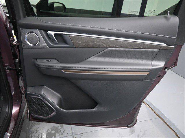 new 2025 Buick Enclave car, priced at $66,370