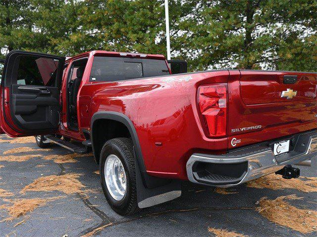 used 2025 Chevrolet Silverado 3500 car, priced at $76,999