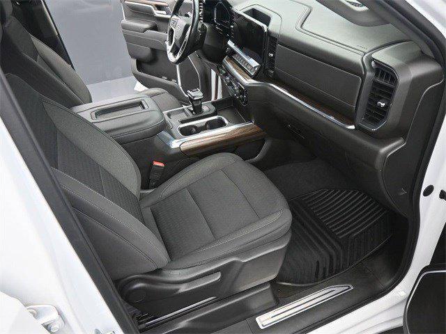 used 2022 Chevrolet Silverado 1500 car, priced at $39,876