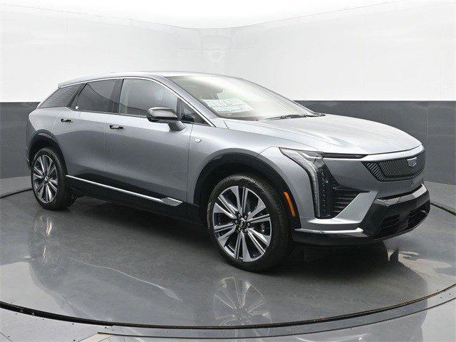 new 2025 Cadillac OPTIQ car, priced at $58,609