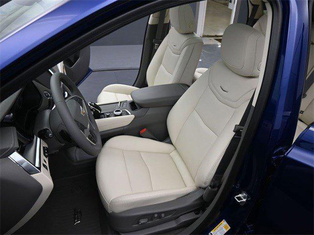 new 2025 Cadillac XT5 car, priced at $60,915