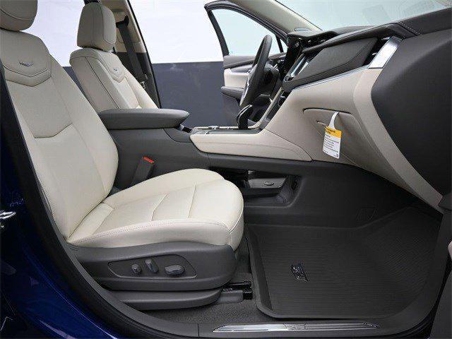 new 2025 Cadillac XT5 car, priced at $60,915