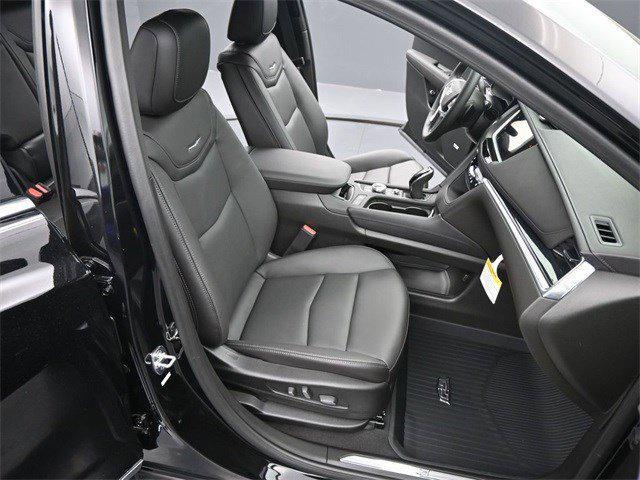 new 2025 Cadillac XT5 car, priced at $58,615