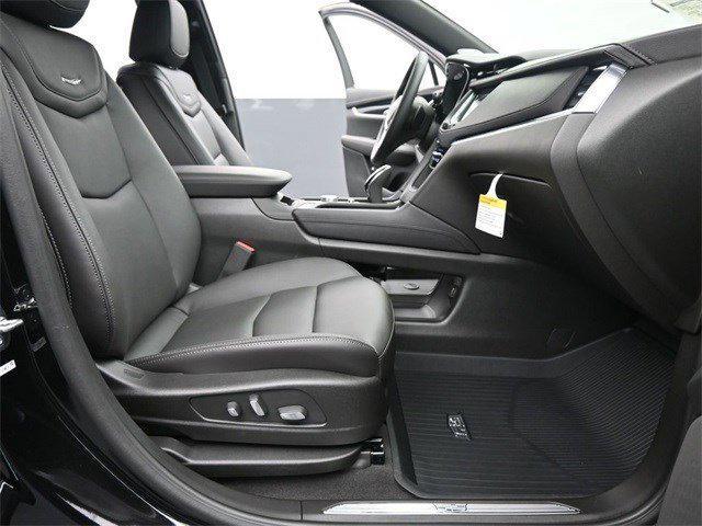 new 2025 Cadillac XT5 car, priced at $58,615