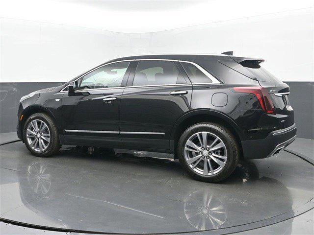 new 2025 Cadillac XT5 car, priced at $58,615