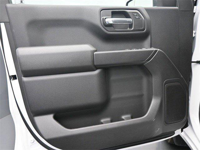 new 2026 GMC Sierra 1500 car, priced at $47,230