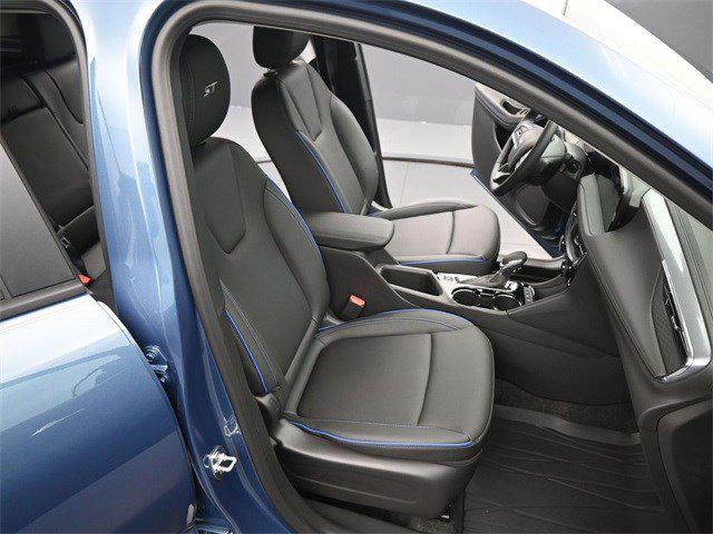 new 2026 Buick Encore GX car, priced at $32,675