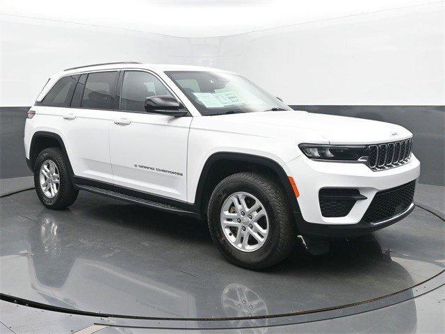 used 2024 Jeep Grand Cherokee car, priced at $28,469