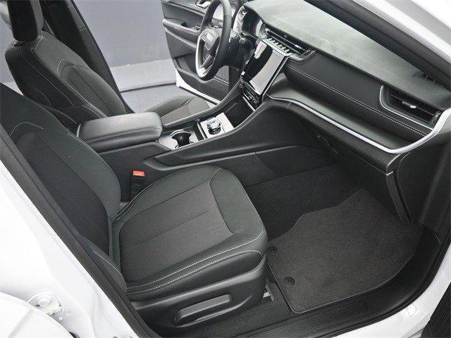 used 2024 Jeep Grand Cherokee car, priced at $28,469