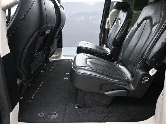 used 2019 Chrysler Pacifica car, priced at $17,029