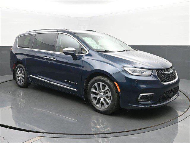 used 2022 Chrysler Pacifica car, priced at $37,555