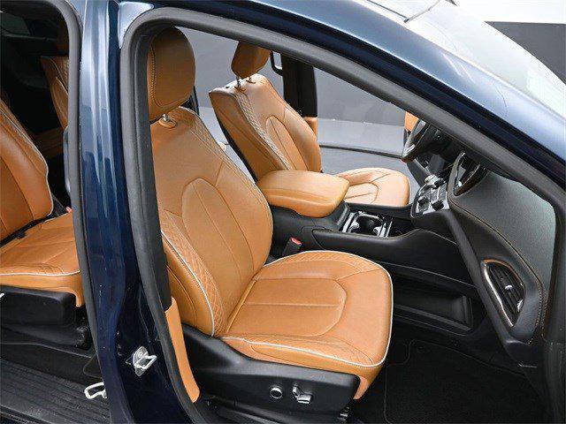 used 2022 Chrysler Pacifica car, priced at $37,555