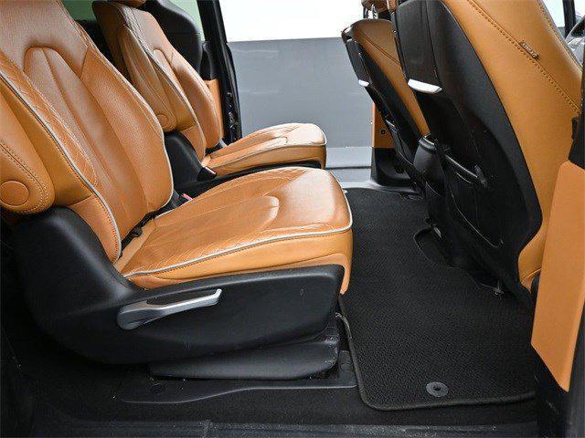 used 2022 Chrysler Pacifica car, priced at $37,555