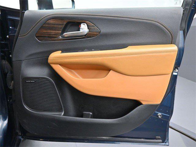 used 2022 Chrysler Pacifica car, priced at $37,555