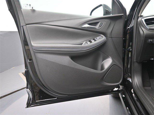 new 2025 Buick Encore GX car, priced at $30,335