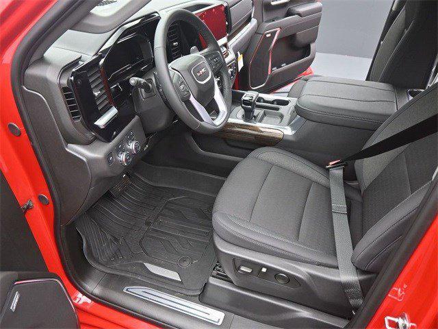new 2025 GMC Sierra 1500 car, priced at $65,820