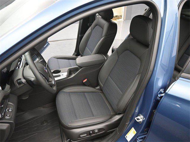 new 2025 Buick Envista car, priced at $28,300