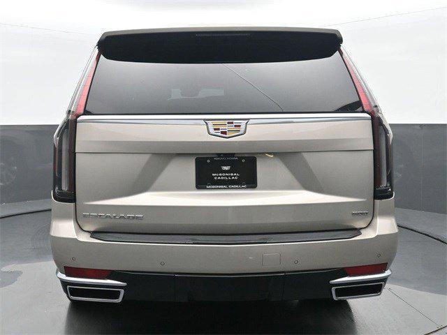 used 2021 Cadillac Escalade ESV car, priced at $62,999