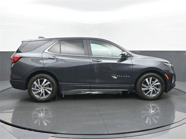 used 2022 Chevrolet Equinox car, priced at $23,999