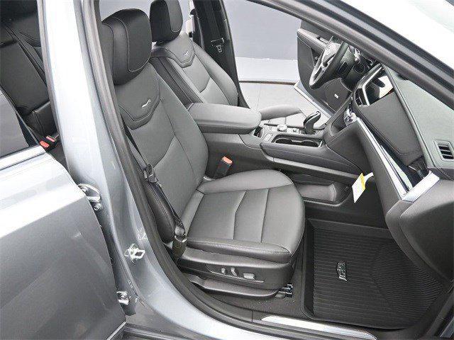 new 2025 Cadillac XT5 car, priced at $54,385