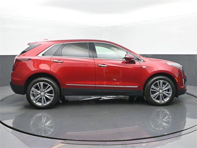 new 2025 Cadillac XT5 car, priced at $61,515