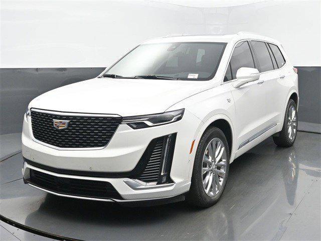 used 2022 Cadillac XT6 car, priced at $36,999