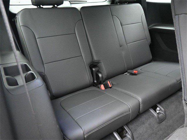 used 2023 Chevrolet Traverse car, priced at $33,999