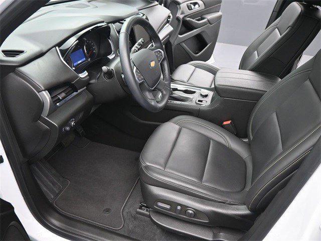 used 2023 Chevrolet Traverse car, priced at $33,999
