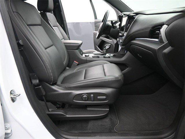 used 2023 Chevrolet Traverse car, priced at $33,999