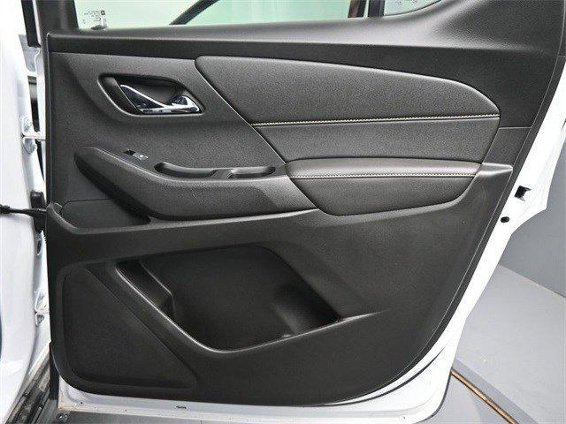 used 2023 Chevrolet Traverse car, priced at $33,999