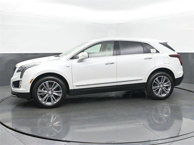 new 2025 Cadillac XT5 car, priced at $59,614