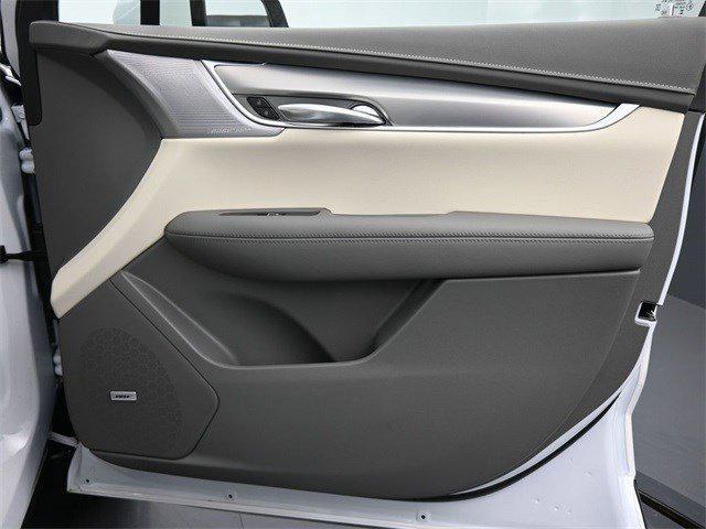 new 2025 Cadillac XT5 car, priced at $59,614