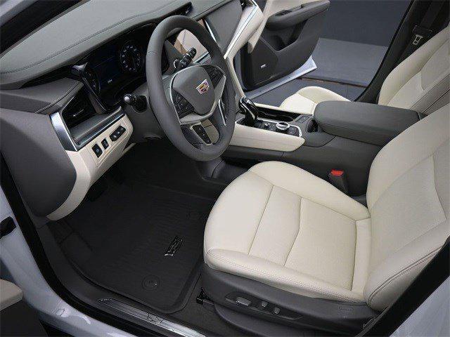 new 2025 Cadillac XT5 car, priced at $59,614