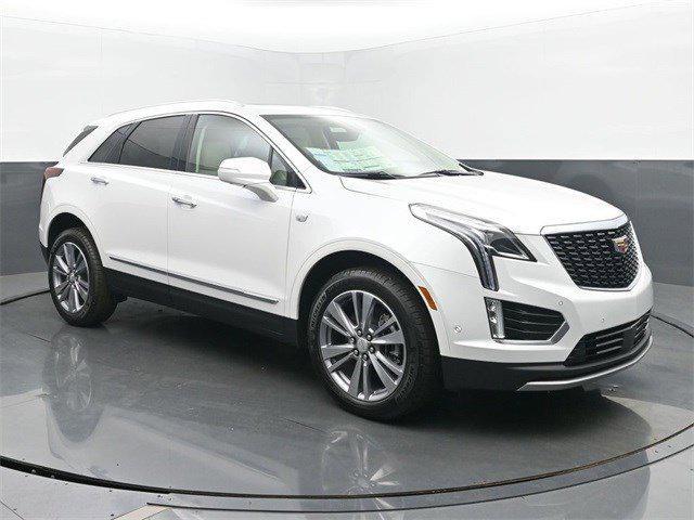 new 2025 Cadillac XT5 car, priced at $59,614