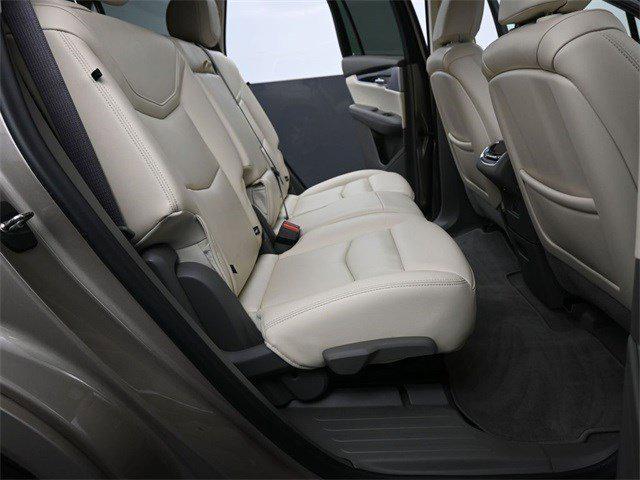 used 2022 Cadillac XT6 car, priced at $38,999