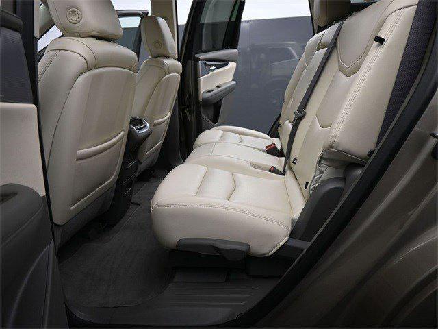 used 2022 Cadillac XT6 car, priced at $38,999