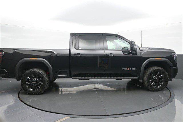 new 2025 GMC Sierra 2500 car, priced at $77,900