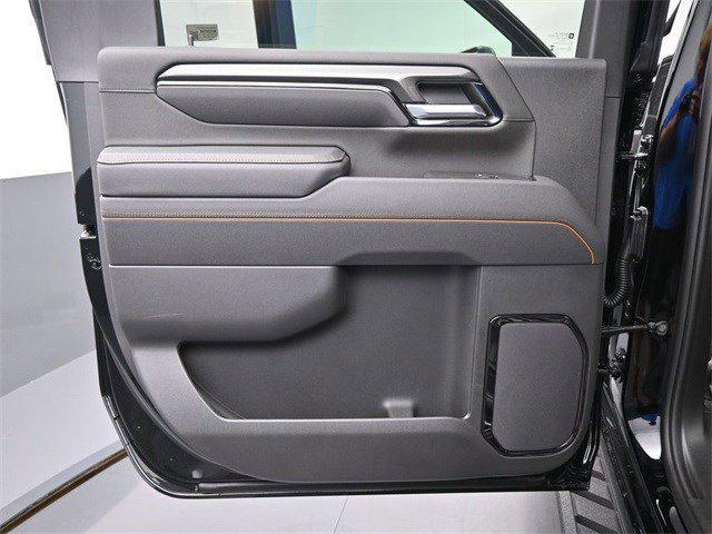 new 2025 GMC Sierra 2500 car, priced at $77,900