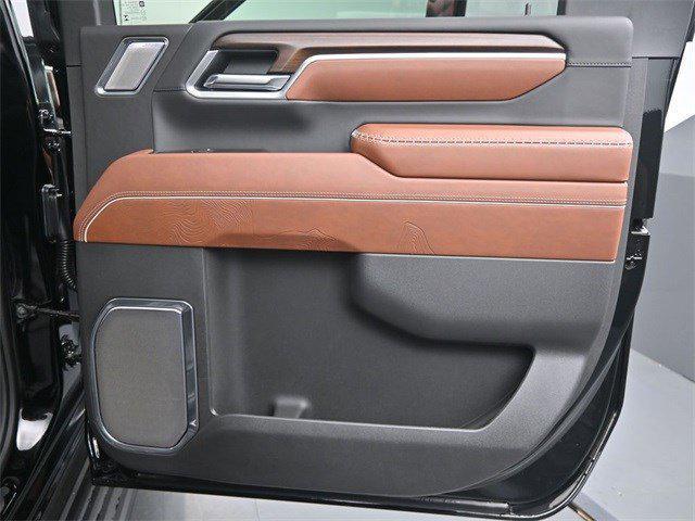 new 2025 GMC Sierra 2500 car, priced at $100,660