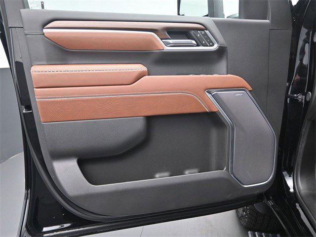 new 2025 GMC Sierra 2500 car, priced at $100,660