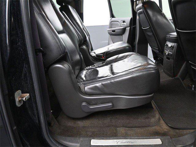 used 2008 Cadillac Escalade ESV car, priced at $9,900