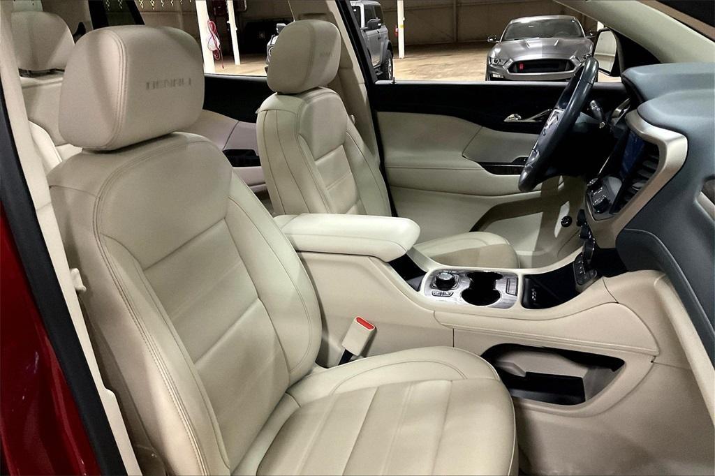 used 2022 GMC Acadia car, priced at $30,453