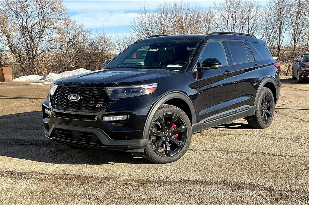 used 2023 Ford Explorer car, priced at $44,248