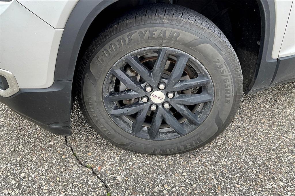 used 2019 GMC Acadia car, priced at $15,000