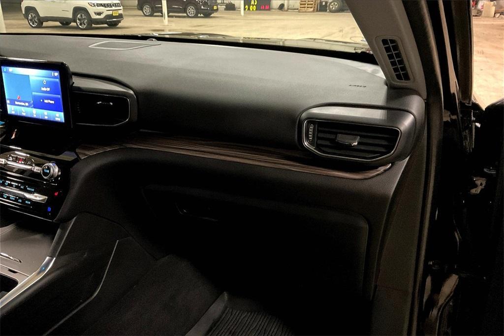 used 2022 Ford Explorer car, priced at $30,921