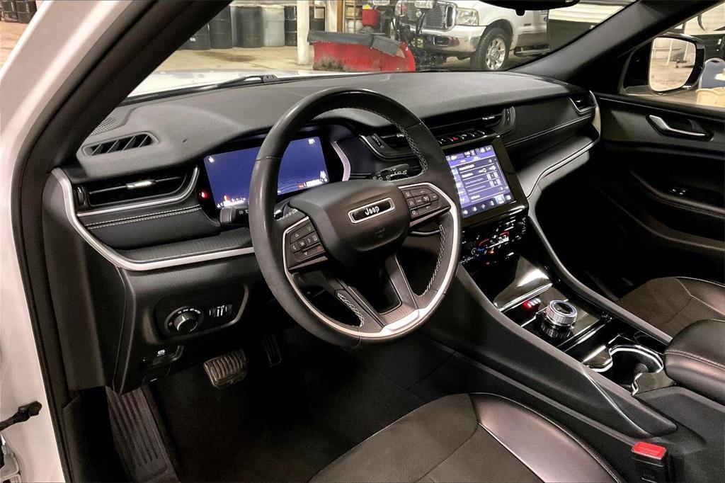 used 2023 Jeep Grand Cherokee car, priced at $26,814