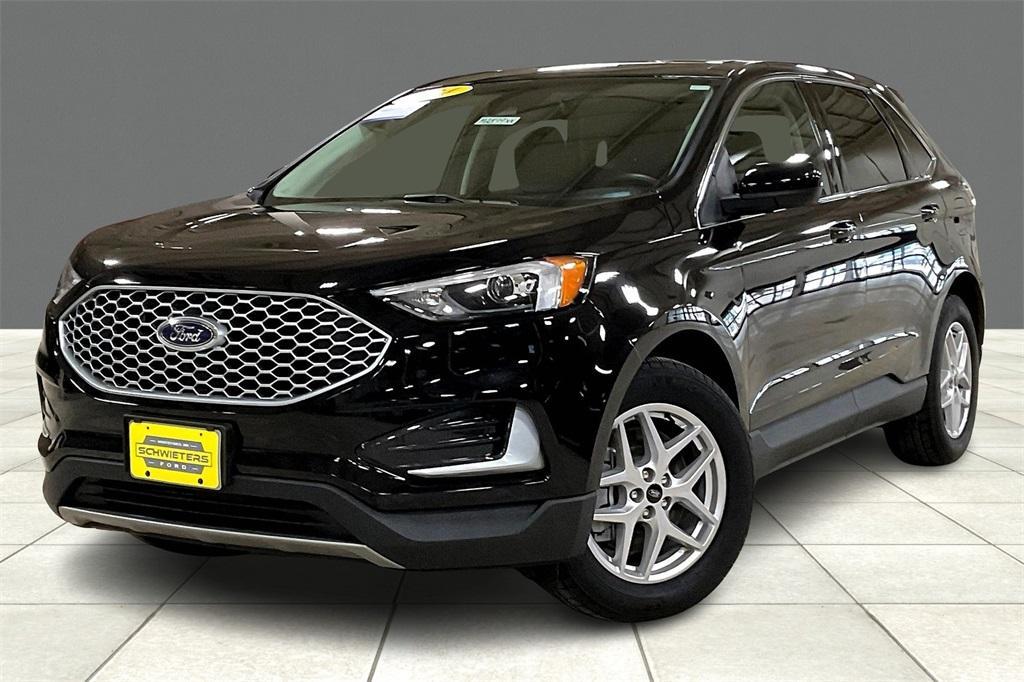 used 2024 Ford Edge car, priced at $23,994
