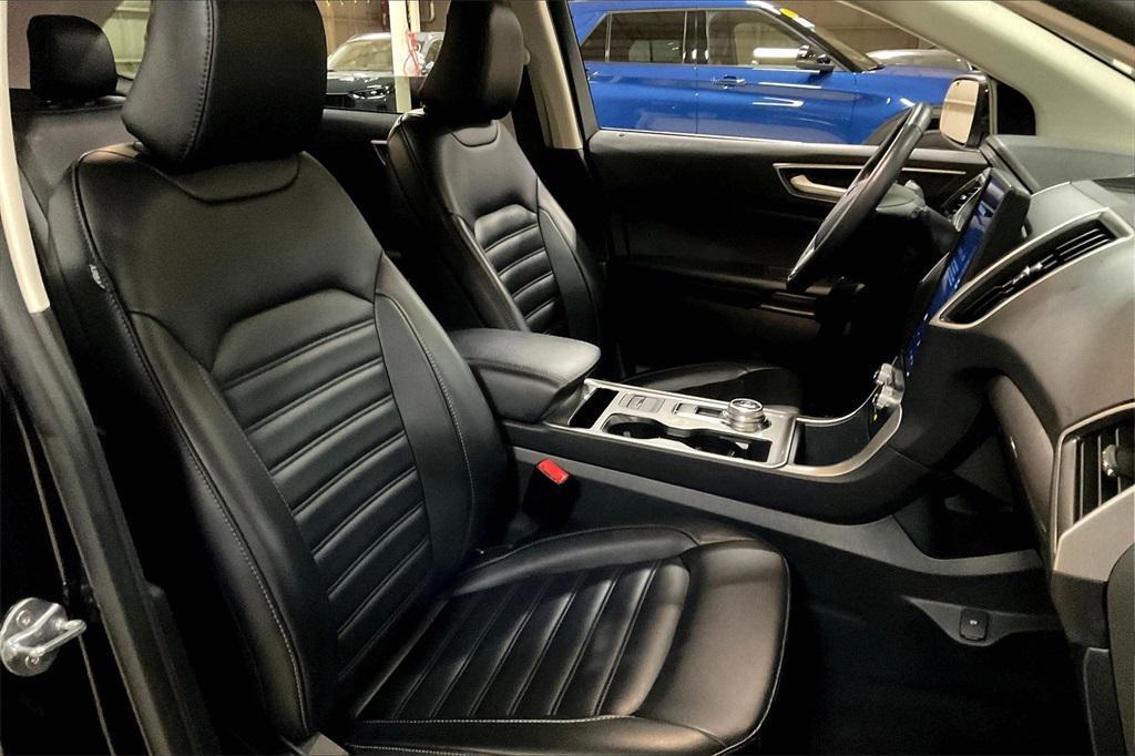 used 2024 Ford Edge car, priced at $23,994