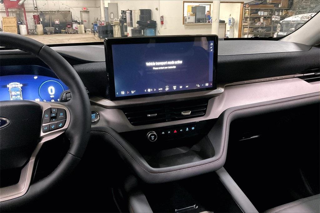 new 2025 Ford Explorer car, priced at $44,393